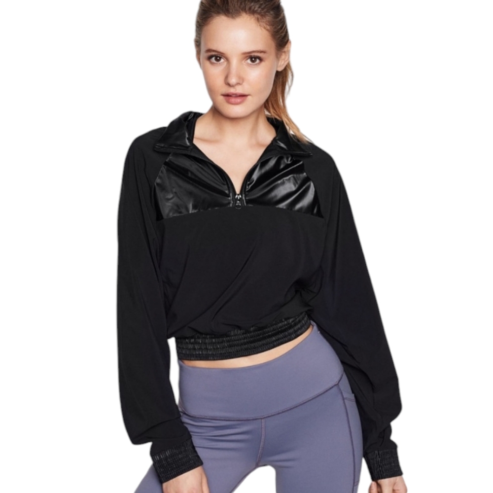 VICTORIA SPORT 1/4 ZIP ATHLETIC PULLOVER JACKET. BLACK/MEDIUM